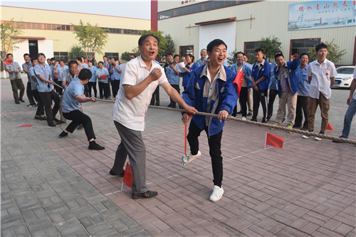 庆祝建国70周年拔河比赛