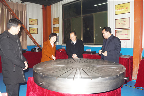 【领导参观】鲁磁科技永磁吸盘厂家为山东争光 【领导参观】鲁磁科技永磁吸盘厂家为山东争光